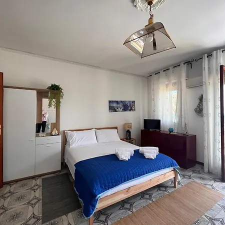 Rocca Mondello Rooms, And Sea Palermo